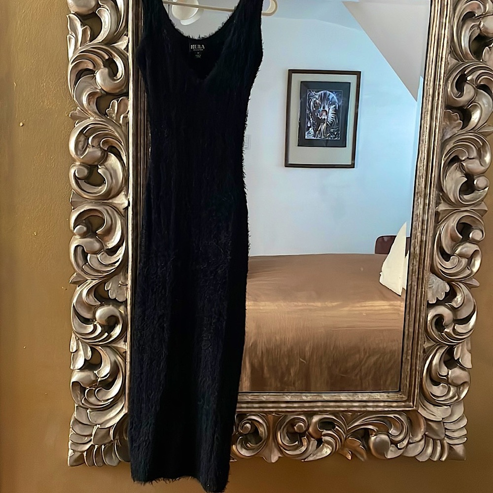 HERA COLLECTION Black body conscious dress